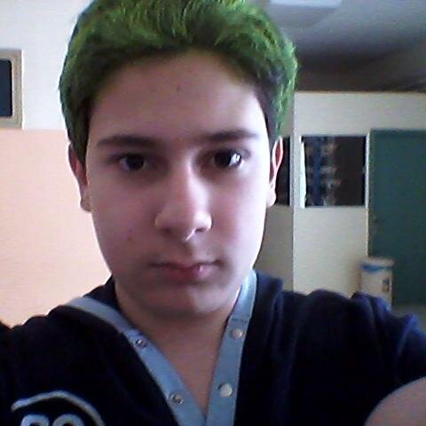 DinosDnp's profile picture. mathitis 6ou Gumnasiou Karditsas