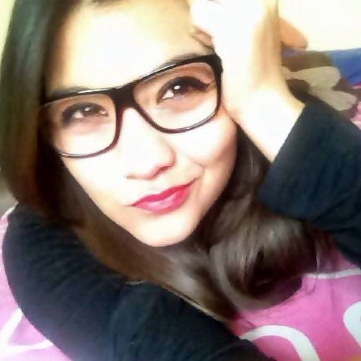 ♥ Hay un universo hecho de pequeñas cosas que solo se despiertan cuando tu las nombras ♥