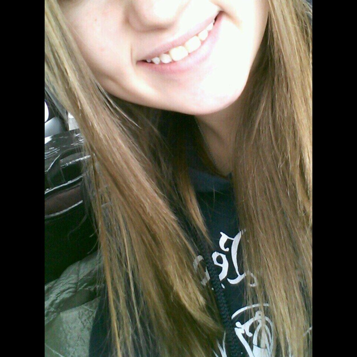 SSweetheart1620's profile picture. |in love with my highschool sweetheart, hes my knight and shining armour, im his blue eyed princess| 4.10.13