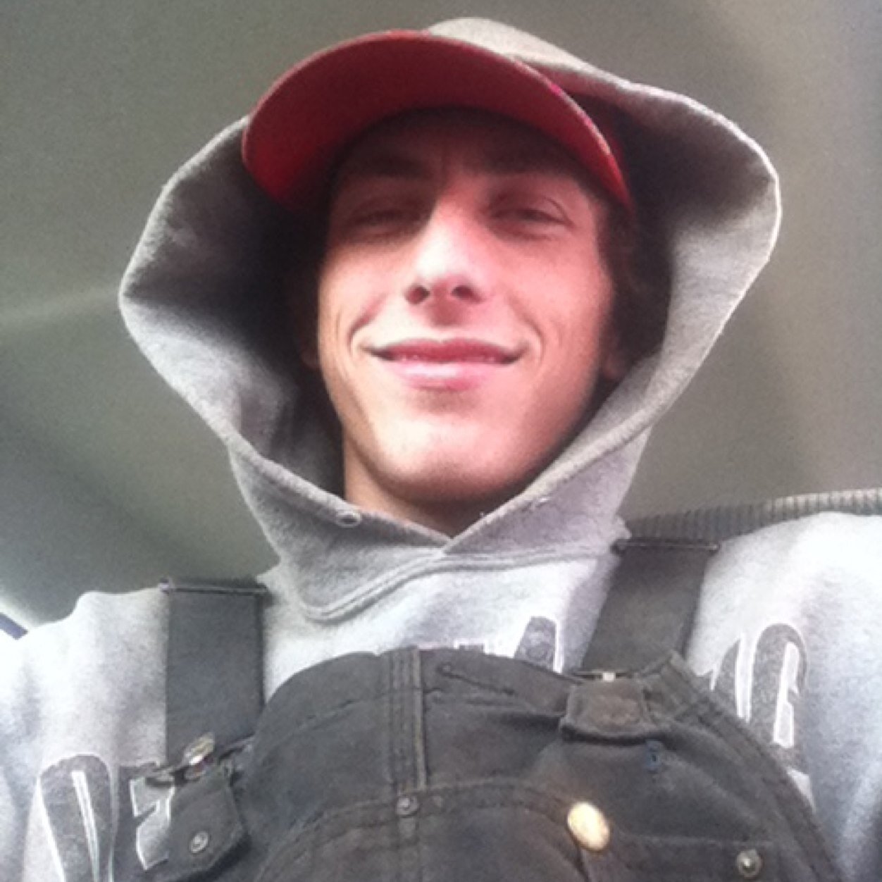 cpray18's profile picture. 