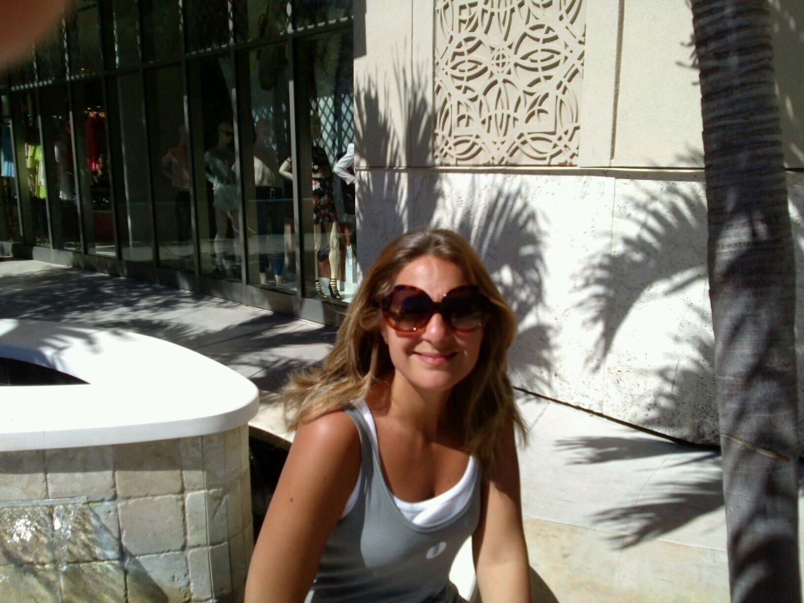 VeMaresca's profile picture. Llicensed tour guide, globetrotter and redesign artist
in love with archeology art and architecture
https://t.co/36b6Lt3CVh