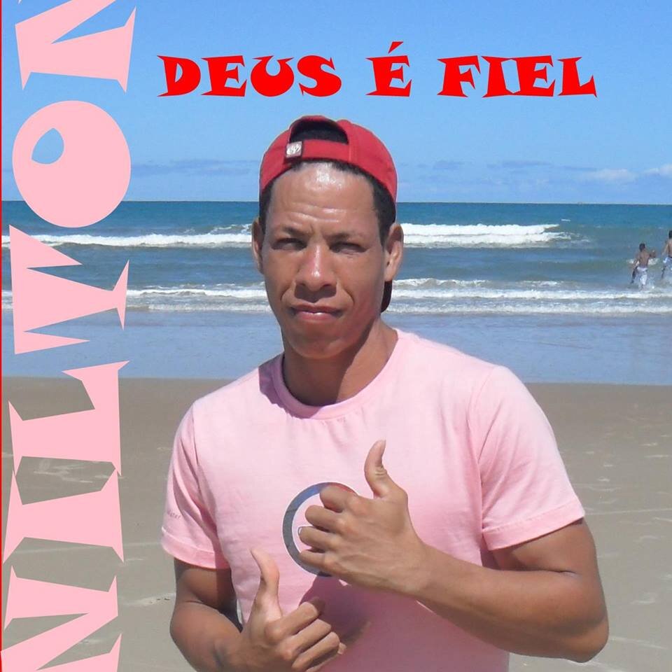 DEUS EM PRIMEIRO LUGAR EM TUDO..