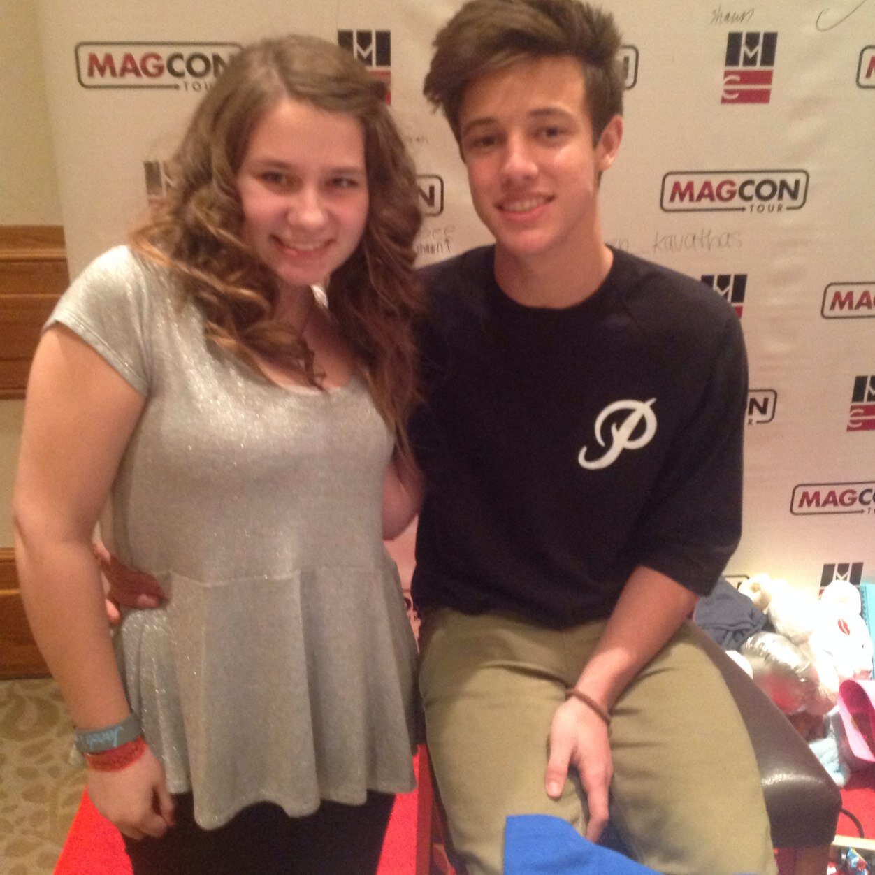 Directioner-Whitesider- Saw 1D in concert: 7-14-13 Magcon Family for life. FOLLOW MY OTHER ACCOUNT @findingdallas_