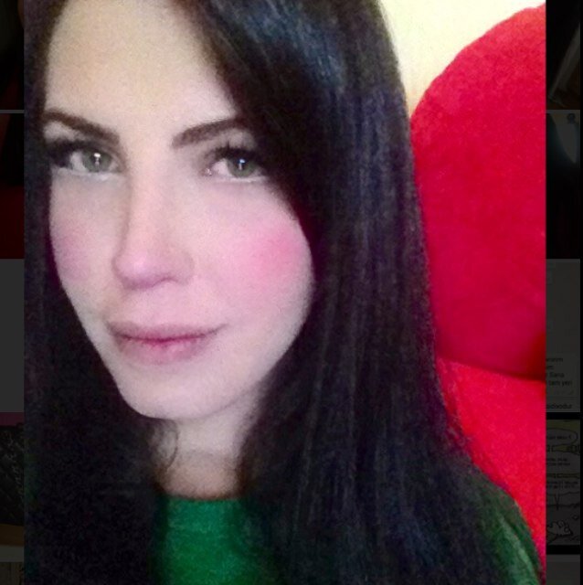 OzgeTorun1's profile picture. Anka kuşu gibiyim :))