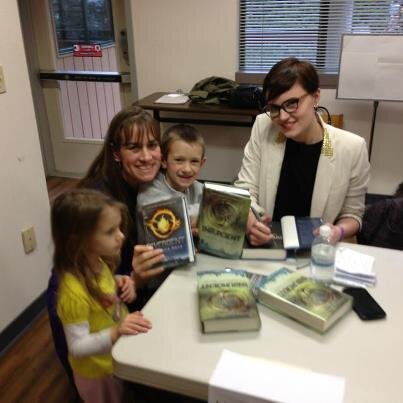 Frogster10's profile picture. Teacher, reader, mother, runner, wife