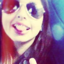 Eu  bebo e vivo menos,mesnos preocupada,eu bebooo e vivo menoss,menosss estressadaaa Aôoooooh tchinbooooca véia kkkk#Lokaaaaaaaaaaaaa