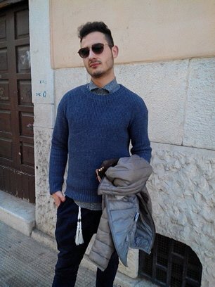 sono un ragazzo di 21 anni con grande voglia di vivere e di sognare..:)