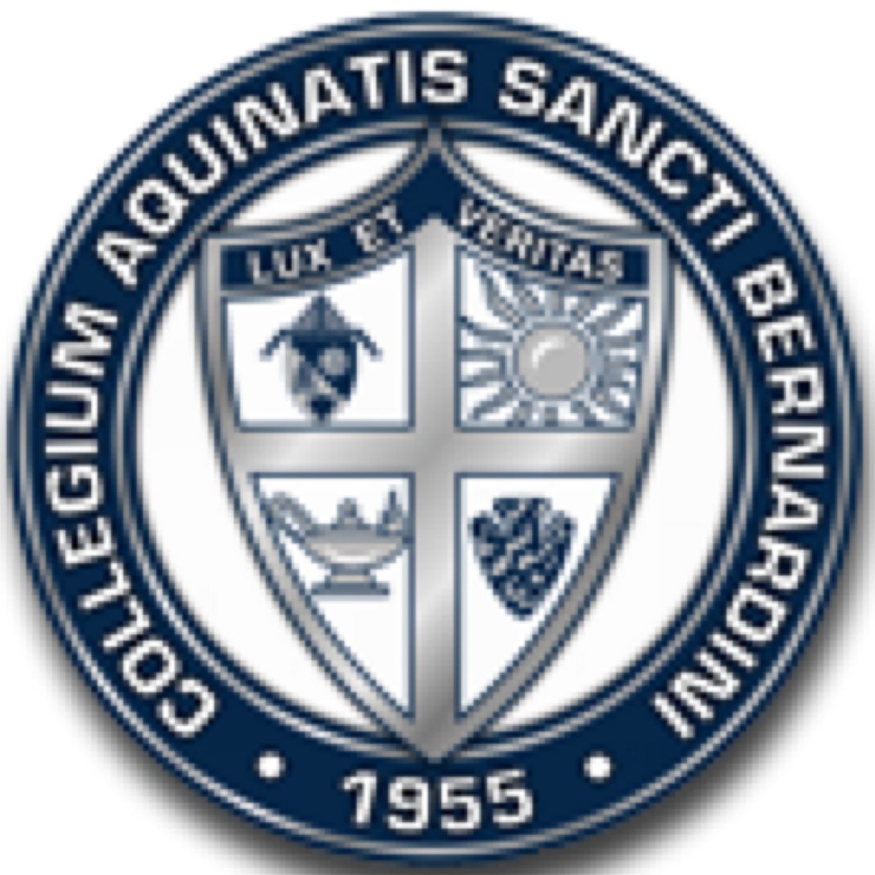 OFFICIAL page of Aquinas Catholic High School | San Bernardino CA | #LargeEnoughToChallenge #SmallEnoughToCare #AppleDistinguishedSchool #HeartsLikeHis