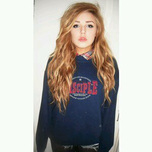 embarrassingeli's profile picture. friends call me eli, but I wouldnt call me bc my bf will beat your ass