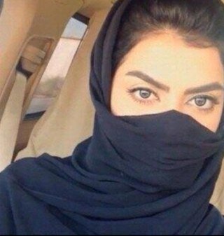 -التويته اللي جابتك هنا بتلقى زيها كثير-  -تزرف وتألف-#المفضله    ‏الحب:@i_Njoud5