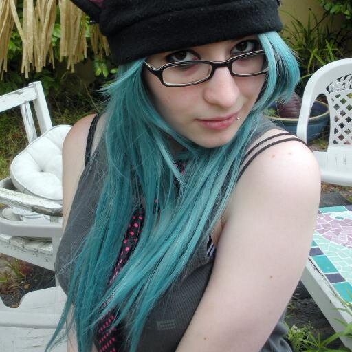 xXAliceRobinXx's profile picture. 20yo from London #teambi #NoDMs