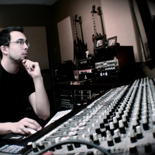 thedones's profile picture. Professionally Employed Emo @fitforrivals FOH/PM @ Icon For Hire                    Producer/Engineer @ Audio Pilot Studio