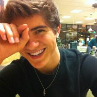 Andrew Parker (@goingsofar) 's Twitter Profile