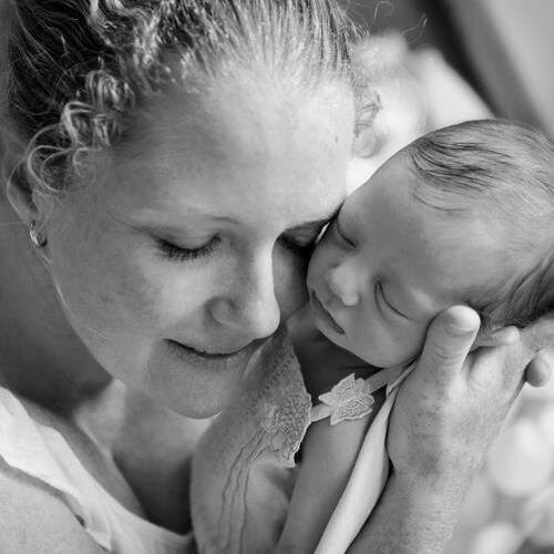 lorrainemansour's profile picture. 