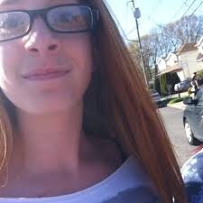 usaarceliaamor's profile picture. Debo sonreir porque somos amigos? O llorar porque nunca seremos mas que amigos?