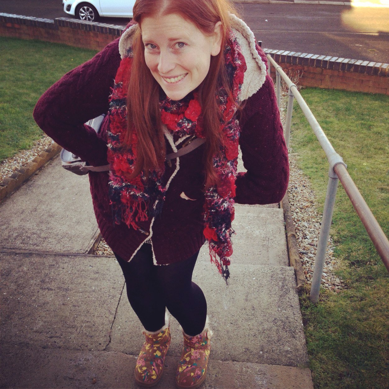 Design and Technology teacher, Loves cups of tea, taking snaps with a camera, running, bokwa, sketching, cooking and all things Creative :)