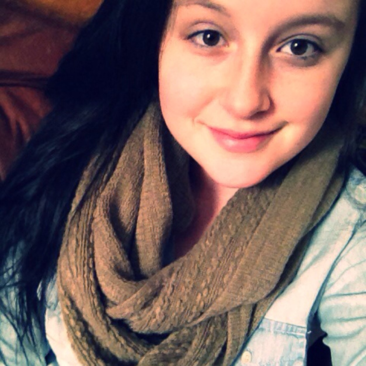 esiuMuise's profile picture. 03-24-15/03:39