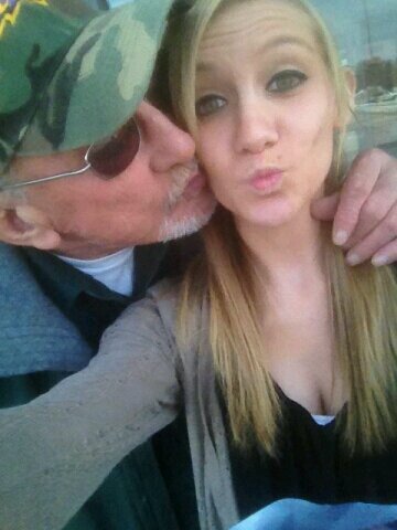 Hiiiii, I'm Kasey,
 i love too have a good time, im taken by the best man in the world tjb . 
Follow me & ill follow back