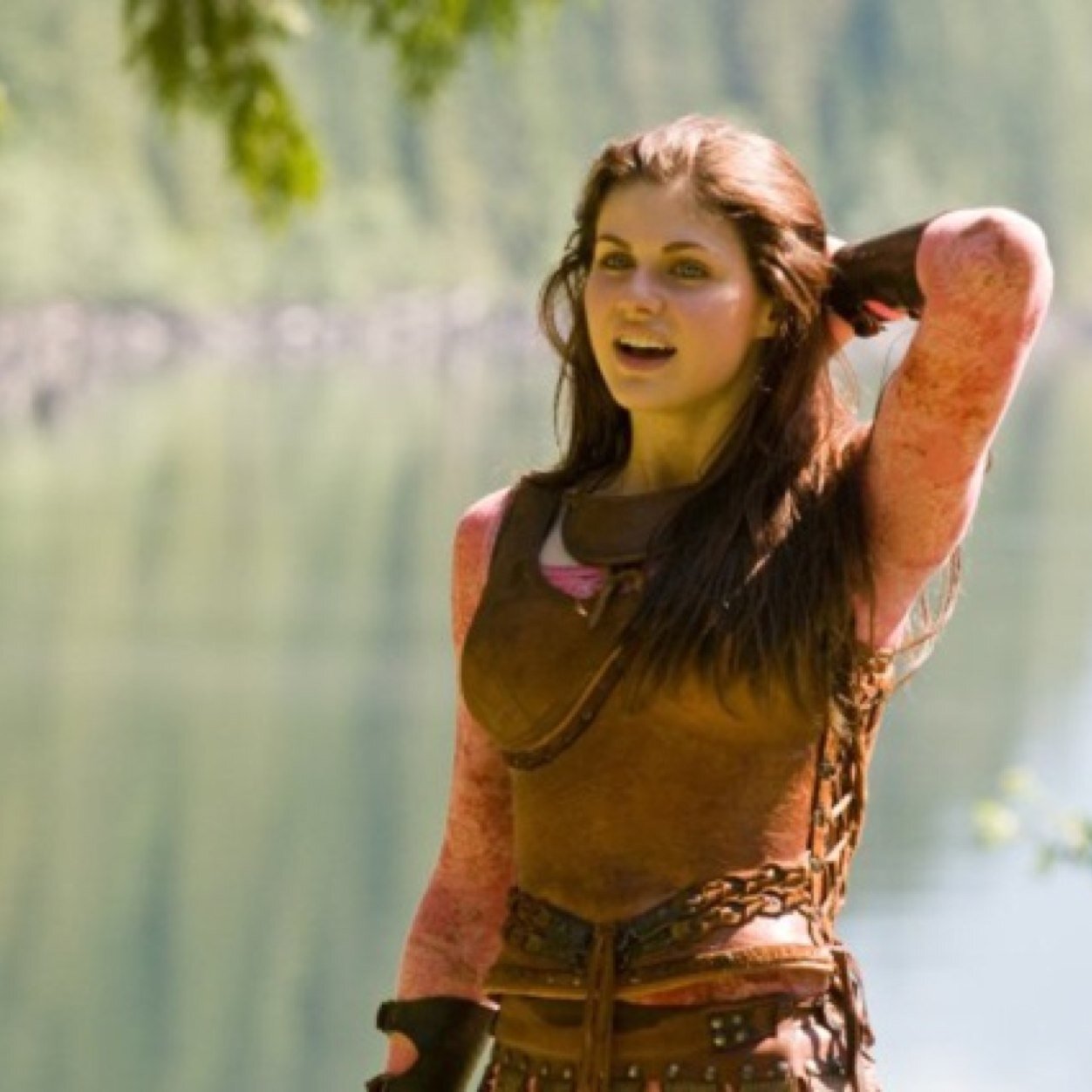 jaylinn hunter, daughter of ares. I'm a warrior. love sucks; I have promised myself to never go through it again. touch my friends I'll rip your throat out.