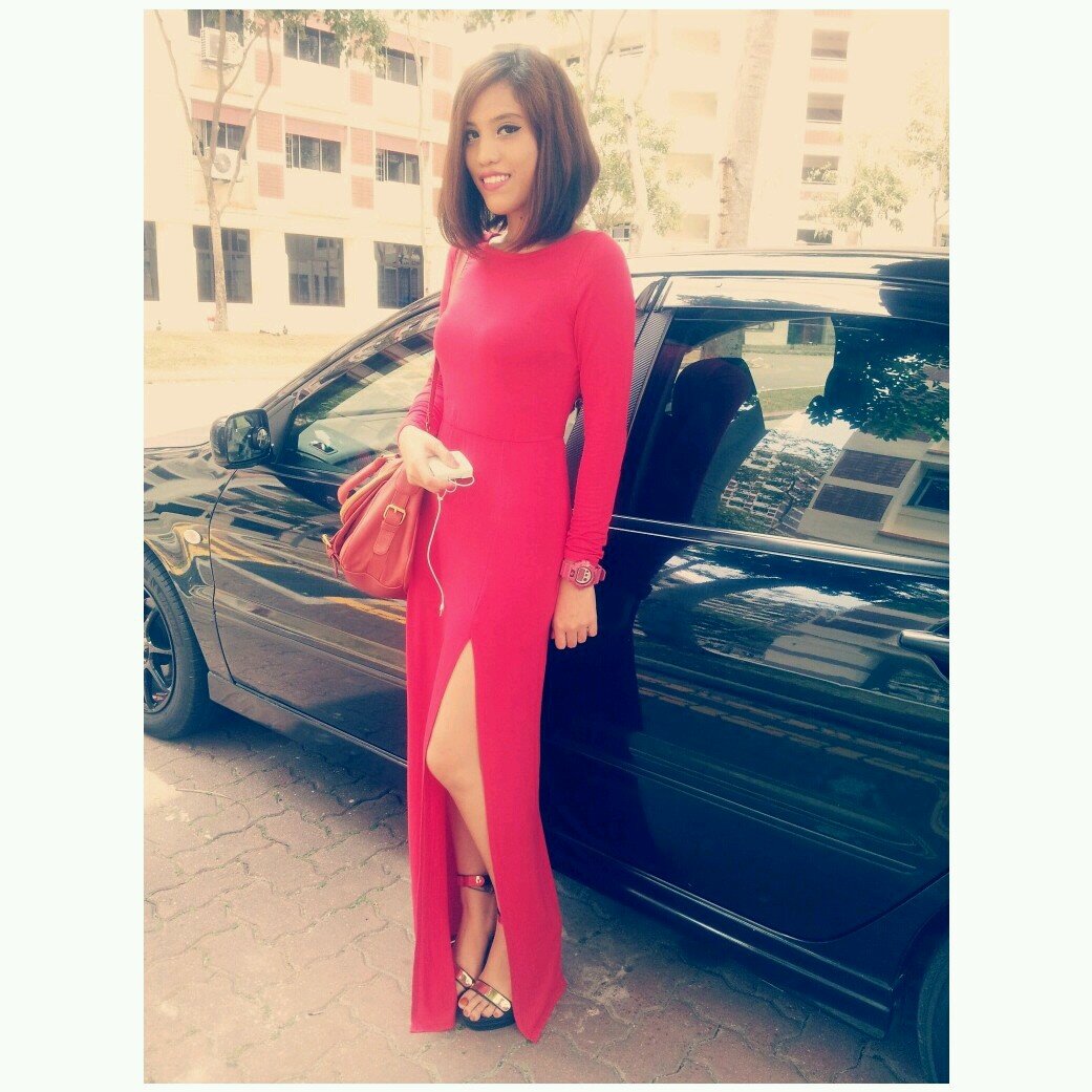 22, Malay Chindonesian. Fickle Minded & Vain. Mentally dating @AndyBVB ♥♥♥ Instagram: xxxxcatwomanxxxx
