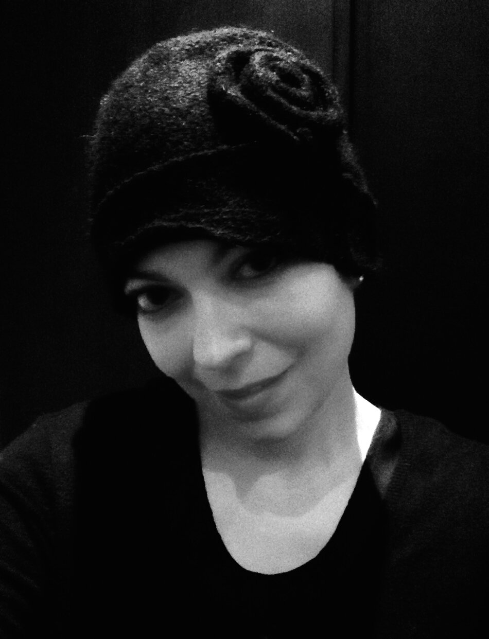 imkarenhelena's profile picture. Pro dreadlock maker. @modlocks formerly @knotjustdreads. I make raw desserts, vacation in Iceland and dance the lindy hop. https://t.co/RLP0TMx0HS