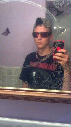 DakotaFroehlich's profile picture. 