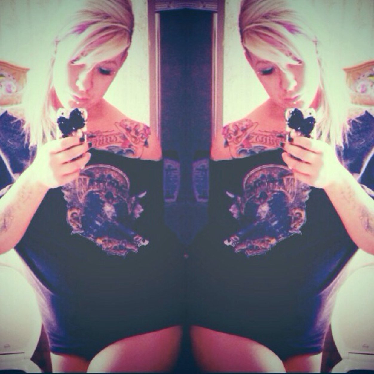 Mermaid_Ditty's profile picture. EST. 2•18•91 • The name is Kelsey, known as KDitty • I'm a mermaid • Ink & Whiskey run through my veins •
IG: mermaid_ditty