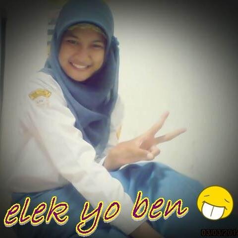 sedikit crewet tapi pendiam juga siech