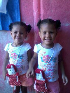 amo minha vida,minha famílias,meus amigos e a minha diva anitta. Adoroooo meu ídolo DEUS e odeio falsidade e mentira. é essa sou eu!!!