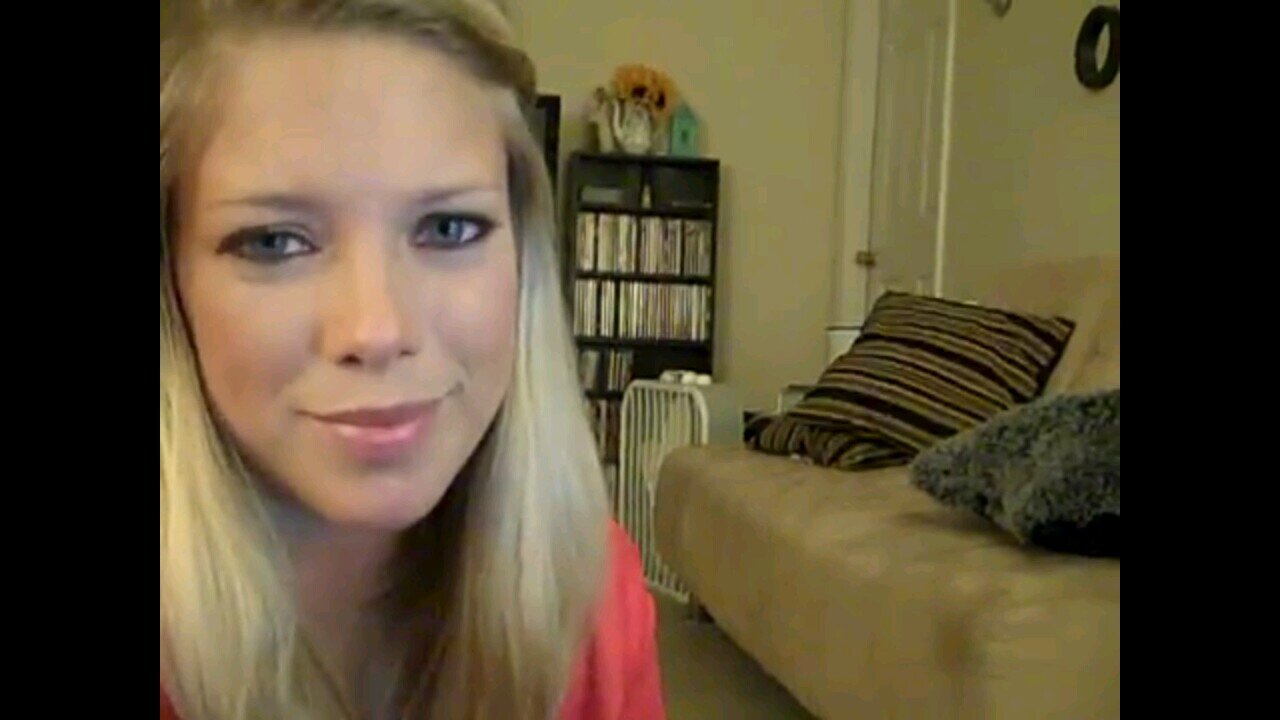 ~This is your official Colby Gardner twitter fanclub page! If you like Colby Gardner please like her Facebook fanclub page 
http://t.co/ECrpbHUa