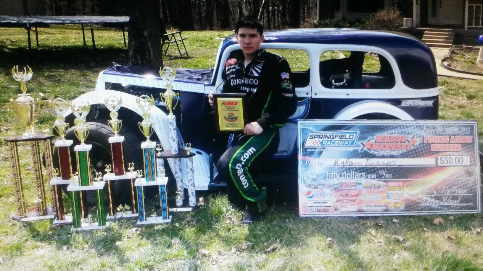worldfamous15's profile picture. DSR - dirty south racing u get out what you put in im 15 year old dirt racer from arkansas