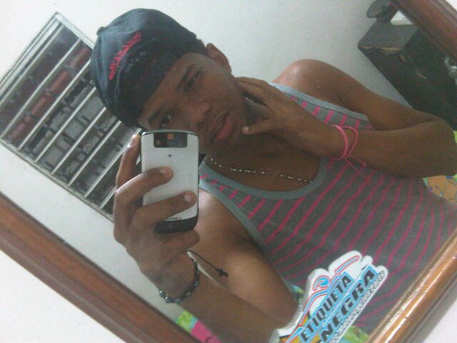 - Toy En RopA No Toy En CueroO'