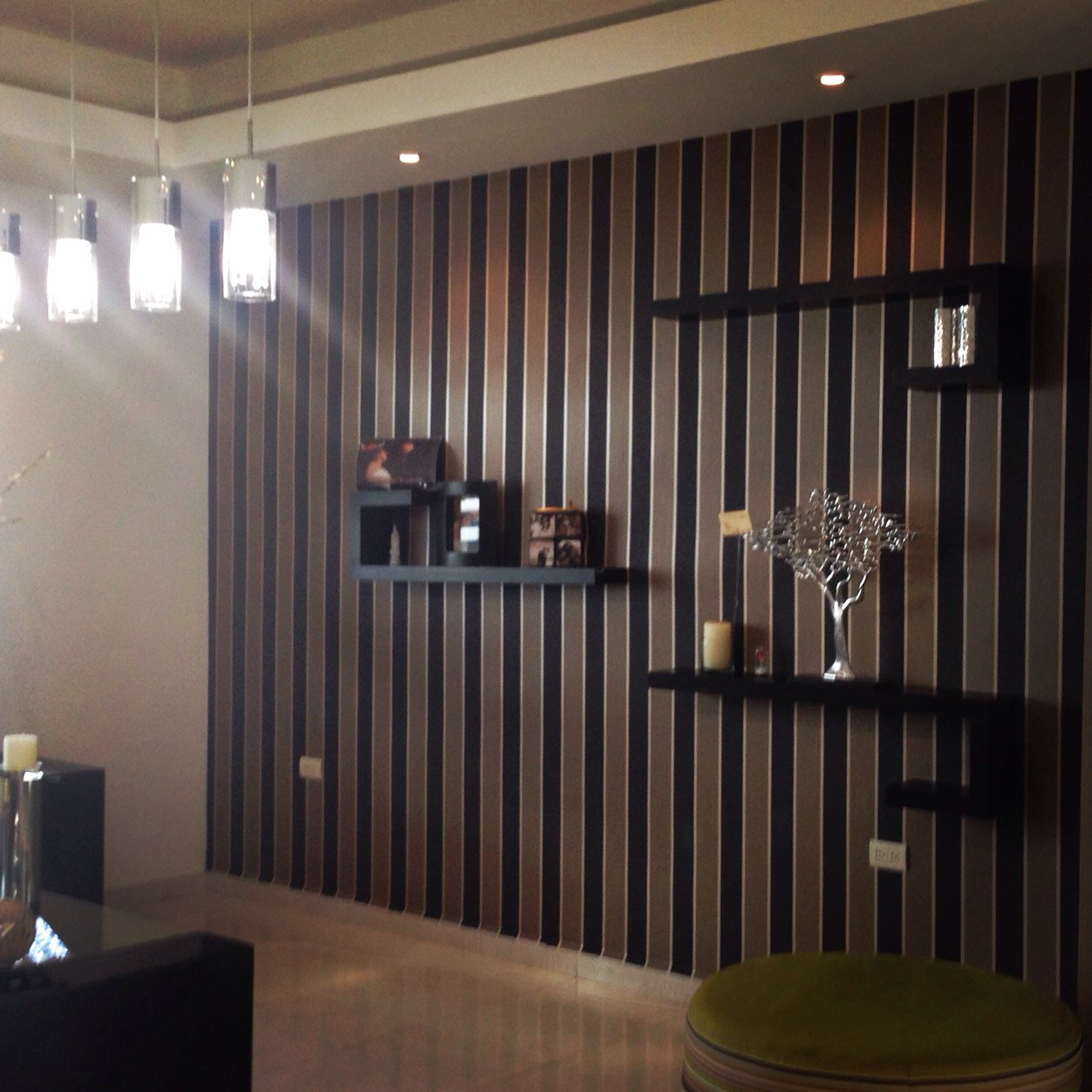 crildiseno's profile picture. Asesoria, Venta e instalacion de papel tapiz.