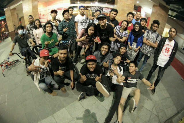 The Official Beatbox Community of Pekanbaru | CP: 081277942507 / 294186F5 | Pekanbarubeatbox@yahoo.com
Instagram : @pekanbarubeat