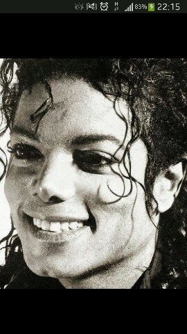 Michael,I hold you in my arms and in my heart.Tight.Never let you go!I love you more and more.
❤