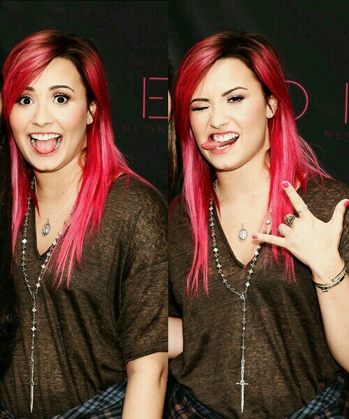 #DEMIWORLDTOURTOAUSTRALIA & Demi has to do meet and greets here too. So many deserving Lovatics from Australia have waited so long and need to meet her.