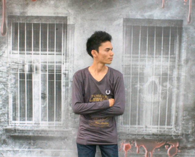 Jadilah Pondasi yang Kuat Bagi Semua Orang dan Teruslah Menjadi Insan yang Sukses Dunia n Akhirat .....