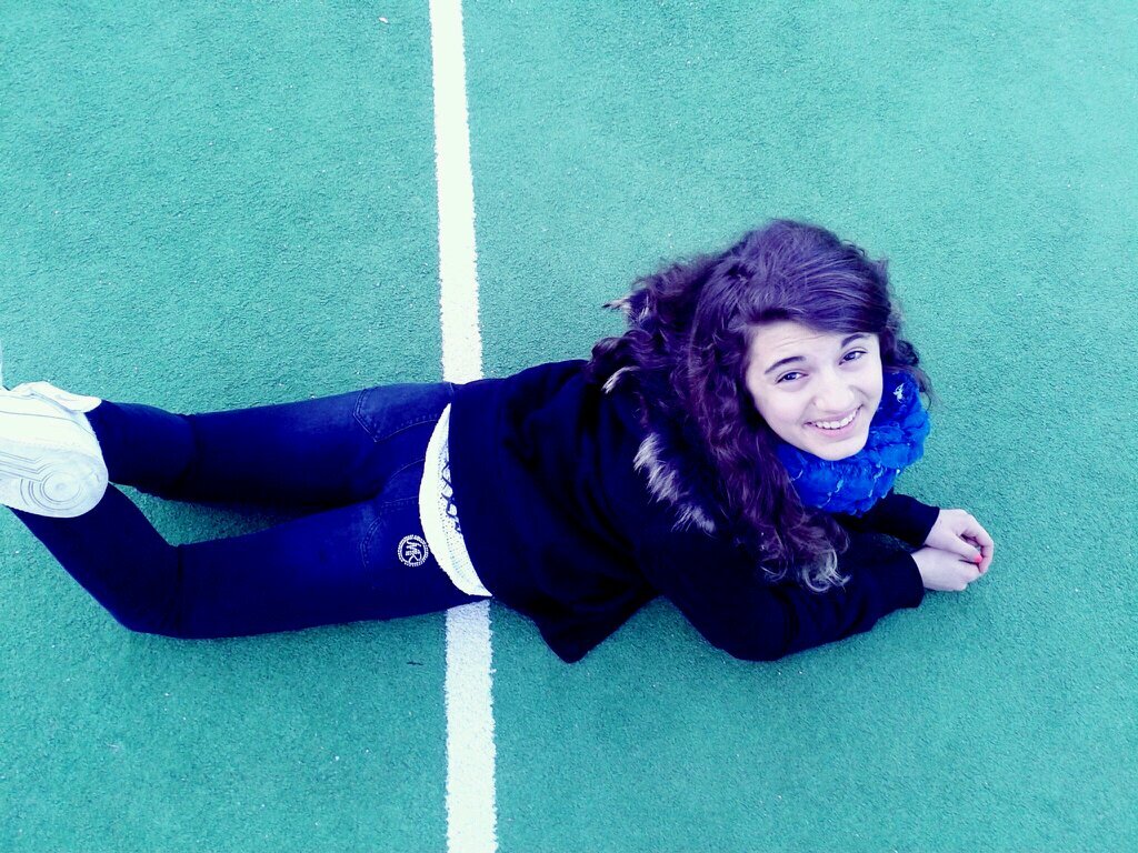 Chupa_Chups_97's profile picture. 《 non è  l'amore che fa schifo, ma le persone che non sanno amare》