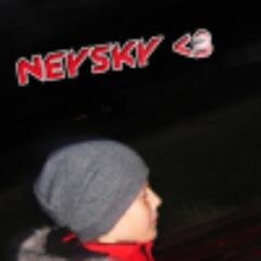 JP_Leon94's profile picture. Прежде чем найти в куче навоза жемчужину, её туда должен кто-то съесть.