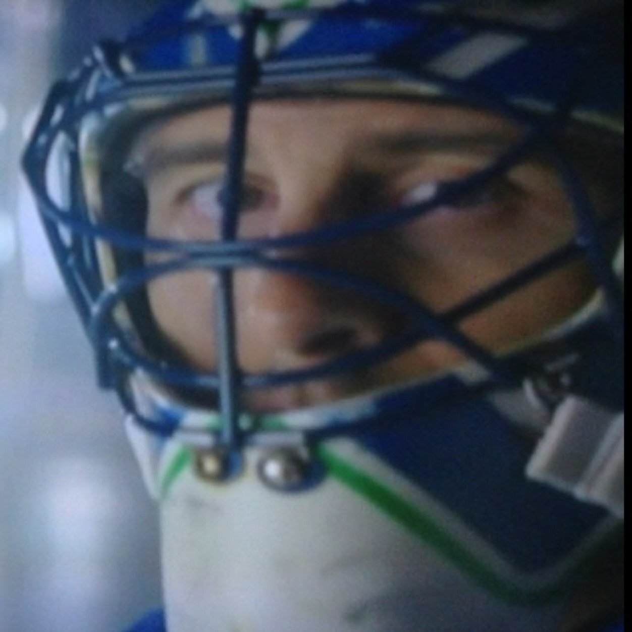 True fan of Roberto Luongo + VancouverCanucks! #GoCanucksGo #VAN ☀#FLA Panthers #LetsGoPanthers! #BromanceEraHasBegun!=)