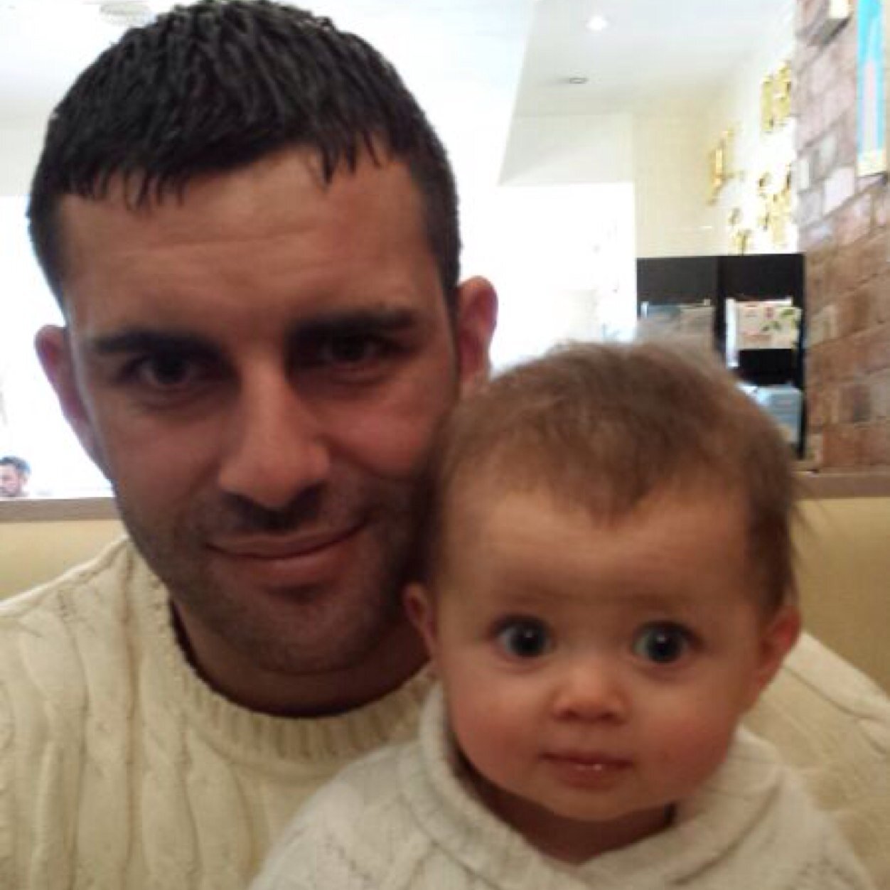 Jamesy87Jamesy's profile picture. 