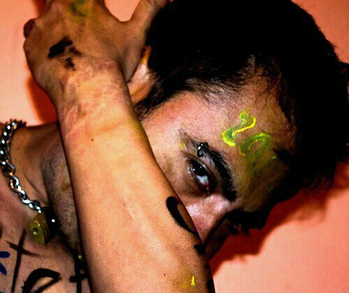 Bondagero, Barefooter Y Bien Pinche Loco...