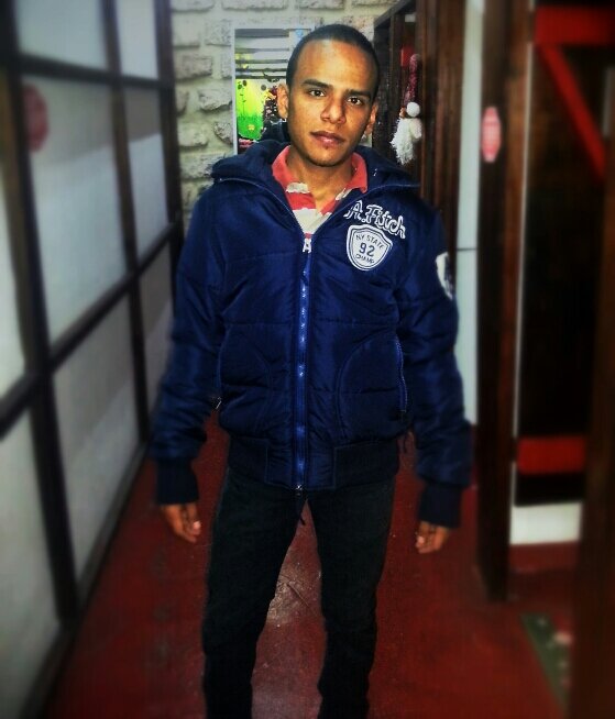 .l. d(•͡.̮ •͡ )b .l.