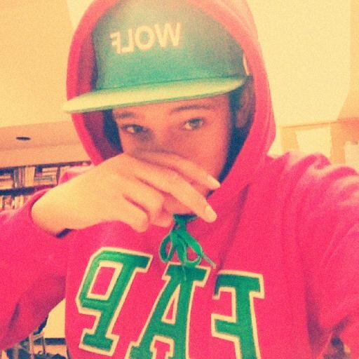 Alessandmarc's profile picture. stay alive, stay cool.