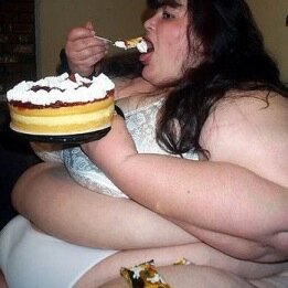 Yo momma so fat she sued xbox 360 for guessing her weight