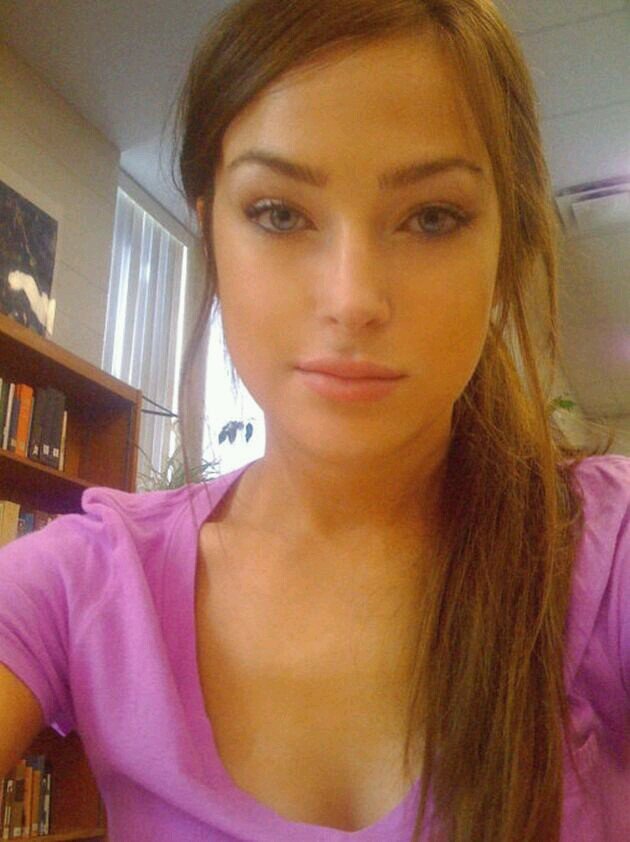 _CarinaxD's profile picture. If your reading this , please sit in the corner of a very dark room & re-evaluate your life =] . k thanks bi.