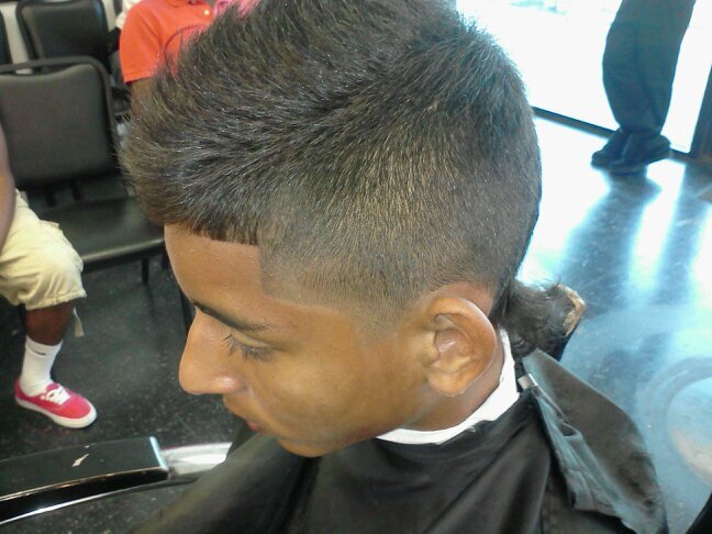 cutzbylavi's profile picture. Barber EXTRAORDINAIRE, CEO of Lavish Styles. Upgrade your style, you're gonna love it!