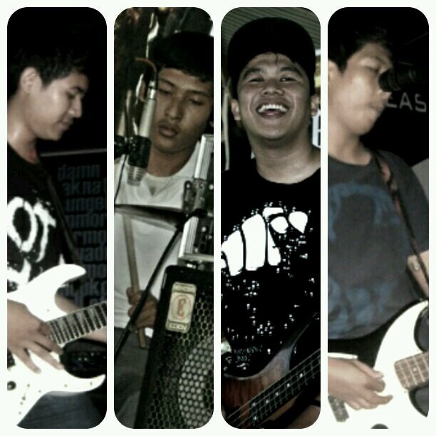We Are heavy Pop Punk. The Official FUNNYFRANKENSTEIN. 
  CP:085762880815 
Lineup: @ricomaulana_ @harrycahyadi @kemalardiansyah @chayoo_menggila