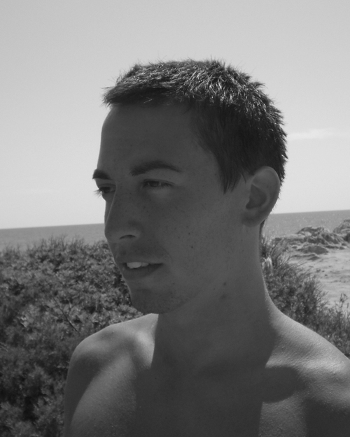 29 years old, grown in Bologna, now in Sydney. Computer scientist, sports and music addicted, sea and snow lover. Runner for passion!