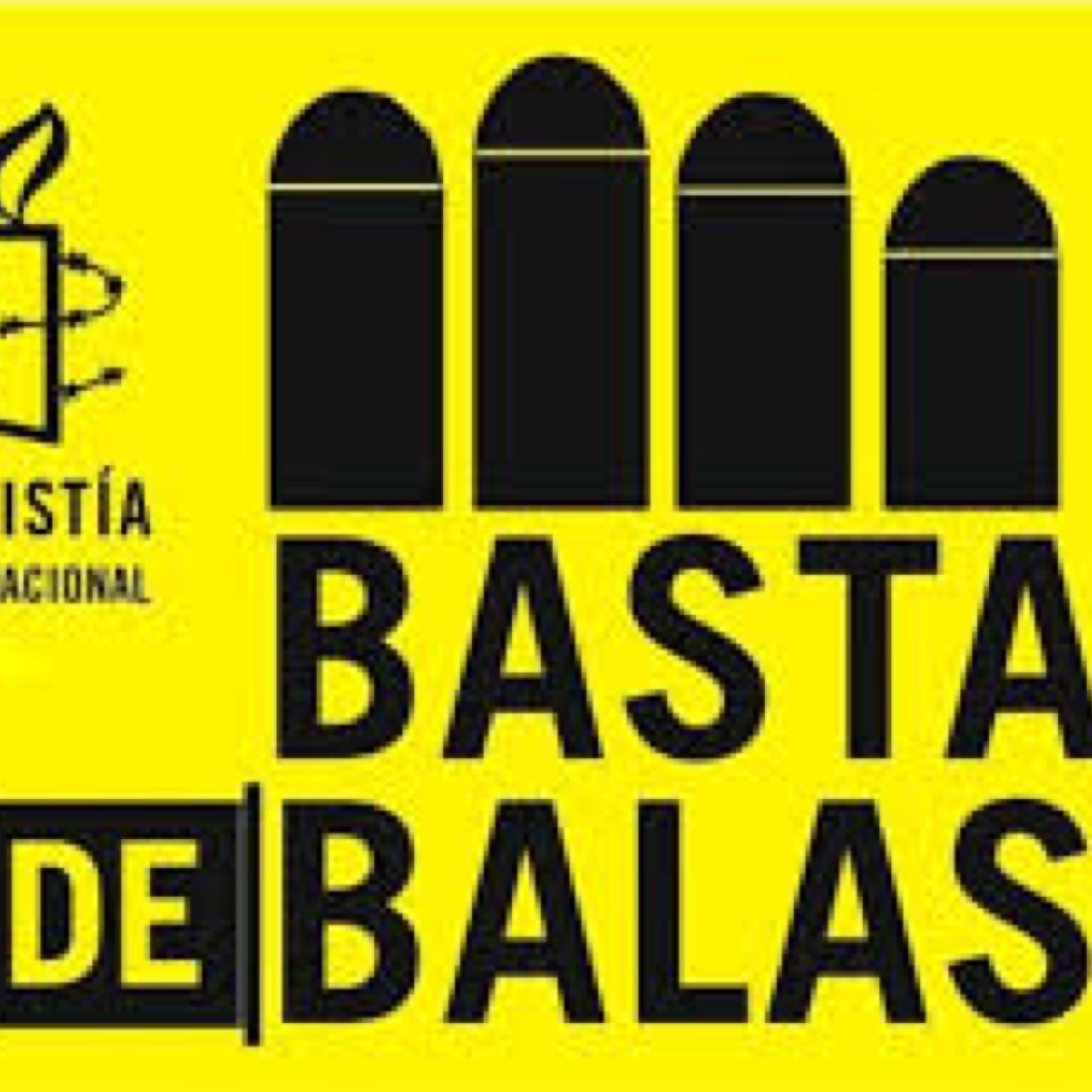 En protesta activa, contra un regimen de delincuentes y una oposición que no da pie con bola, los que queremos no podemos los que pueden no quieren.